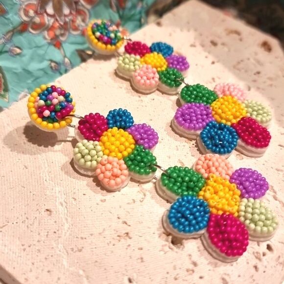 New ANTHRO Colorful Beaded Flower Earrings - Picture 2 of 8